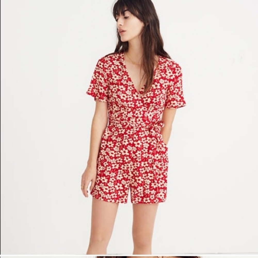NWOT Made Well Floral Romper